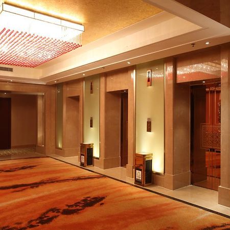 Beijing Wuhuan Hotel 외부 사진